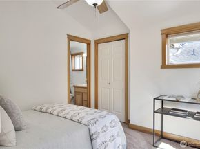 8515 Stone Avenue N A, Seattle WA 98103
