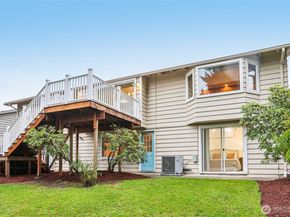 5733 155th Avenue NE, Redmond WA 98052