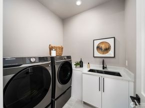 5014 114th Avenue NE 1, Kirkland WA 98033