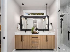 5014 114th Avenue NE 1, Kirkland WA 98033