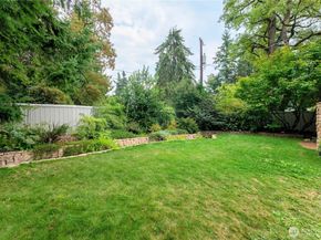 16532 21st Avenue NE, Shoreline WA 98155