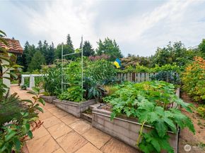 16532 21st Avenue NE, Shoreline WA 98155