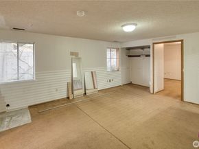 16532 21st Avenue NE, Shoreline WA 98155