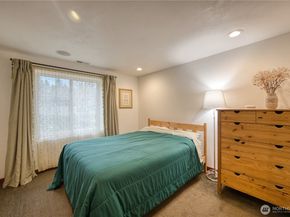 16532 21st Avenue NE, Shoreline WA 98155