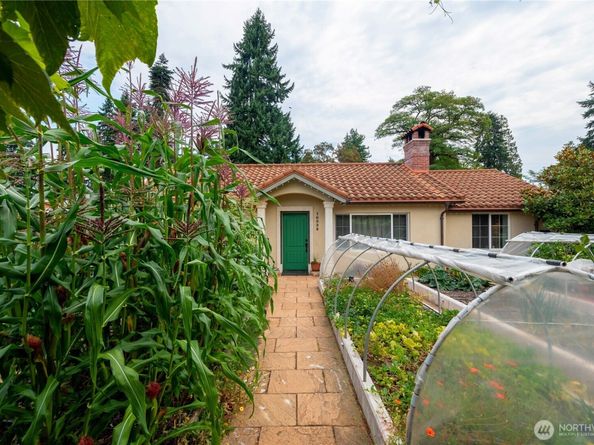 16532 21st Avenue NE, Shoreline WA 98155