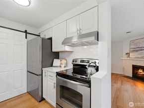 12107 NE Bel-Red Road D204, Bellevue WA 98005