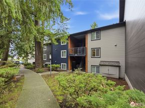 12107 NE Bel-Red Road D204, Bellevue WA 98005