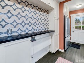 2726 50th Avenue SW, Seattle WA 98116