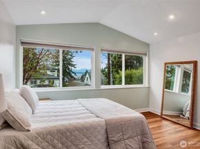 2726 50th Avenue SW, Seattle WA 98116