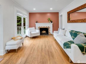 2726 50th Avenue SW, Seattle WA 98116