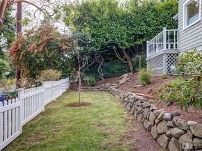 2726 50th Avenue SW, Seattle WA 98116