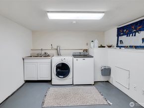 2726 50th Avenue SW, Seattle WA 98116