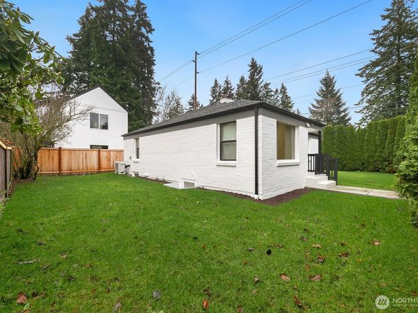 2356 N 130th Street, Seattle WA 98125