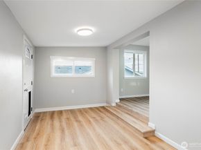 534 Juniper St, Bremerton WA 98310