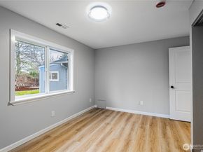 534 Juniper St, Bremerton WA 98310