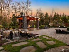 5726 251st Court NE, Redmond WA 98053