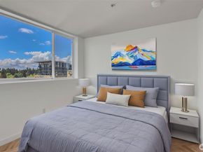 300 110th Avenue NE 605, Bellevue WA 98004