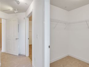 300 110th Avenue NE 605, Bellevue WA 98004