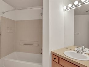 300 110th Avenue NE 605, Bellevue WA 98004