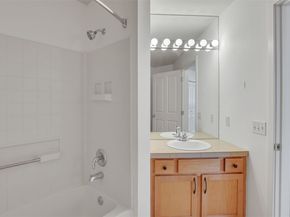 300 110th Avenue NE 605, Bellevue WA 98004