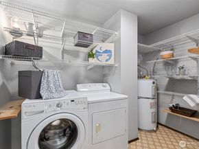 11300 1st Avenue NE 217, Seattle WA 98125