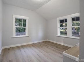 6937 Chico Way NW, Bremerton WA 98312