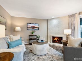 12540 SE 32nd Street 35, Bellevue WA 98005