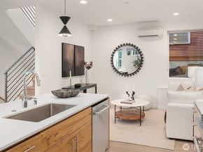 2617 3rd Avenue W, Seattle WA 98119