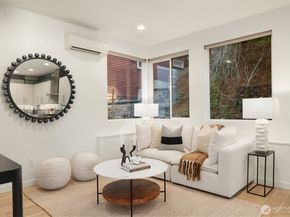 2617 3rd Avenue W, Seattle WA 98119