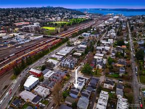 3411 21st Avenue W A, Seattle WA 98199