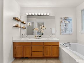 18708 109th Lane SE K30, Renton WA 98055