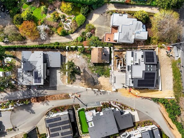 8329 NE Juanita Drive, Kirkland WA 98034