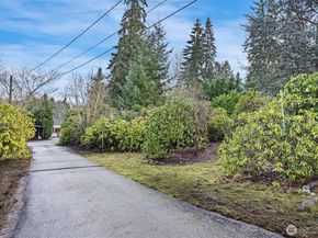 19028 15th Avenue NE, Shoreline WA 98155