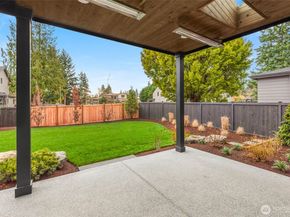 13117 NE 104th Street, Kirkland WA 98033