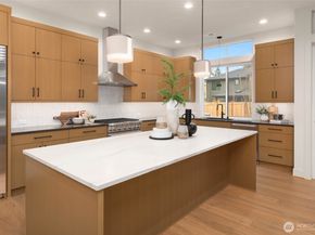 13117 NE 104th Street, Kirkland WA 98033