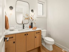 13117 NE 104th Street, Kirkland WA 98033