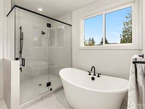 13117 NE 104th Street, Kirkland WA 98033