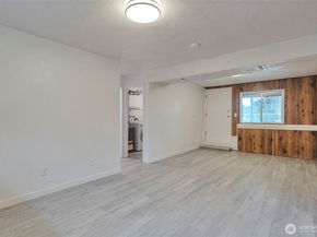 25810 129th Place SE, Kent WA 98030