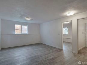 25810 129th Place SE, Kent WA 98030