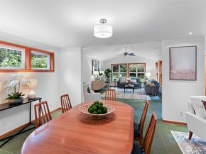 6133 NE Lariat Loop, Bainbridge Island WA 98110