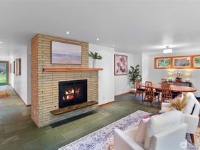 6133 NE Lariat Loop, Bainbridge Island WA 98110