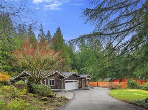 6133 NE Lariat Loop, Bainbridge Island WA 98110