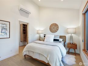 3012 Fuhrman Avenue E C, Seattle WA 98102