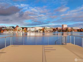 3012 Fuhrman Avenue E C, Seattle WA 98102