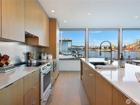3012 Fuhrman Avenue E C, Seattle WA 98102