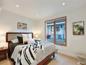 3012 Fuhrman Avenue E C, Seattle WA 98102
