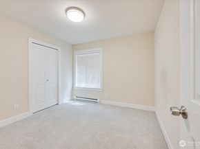 14600 NE 32ND Street I16, Bellevue WA 98007