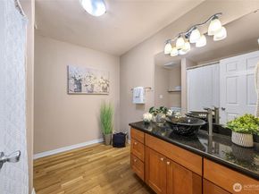 16828 NE 18th Street, Bellevue WA 98008