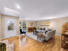 16828 NE 18th Street, Bellevue WA 98008