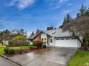 16828 NE 18th Street, Bellevue WA 98008